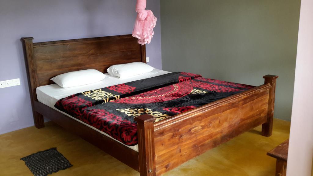 Raveena Guest House Ella Kamer foto